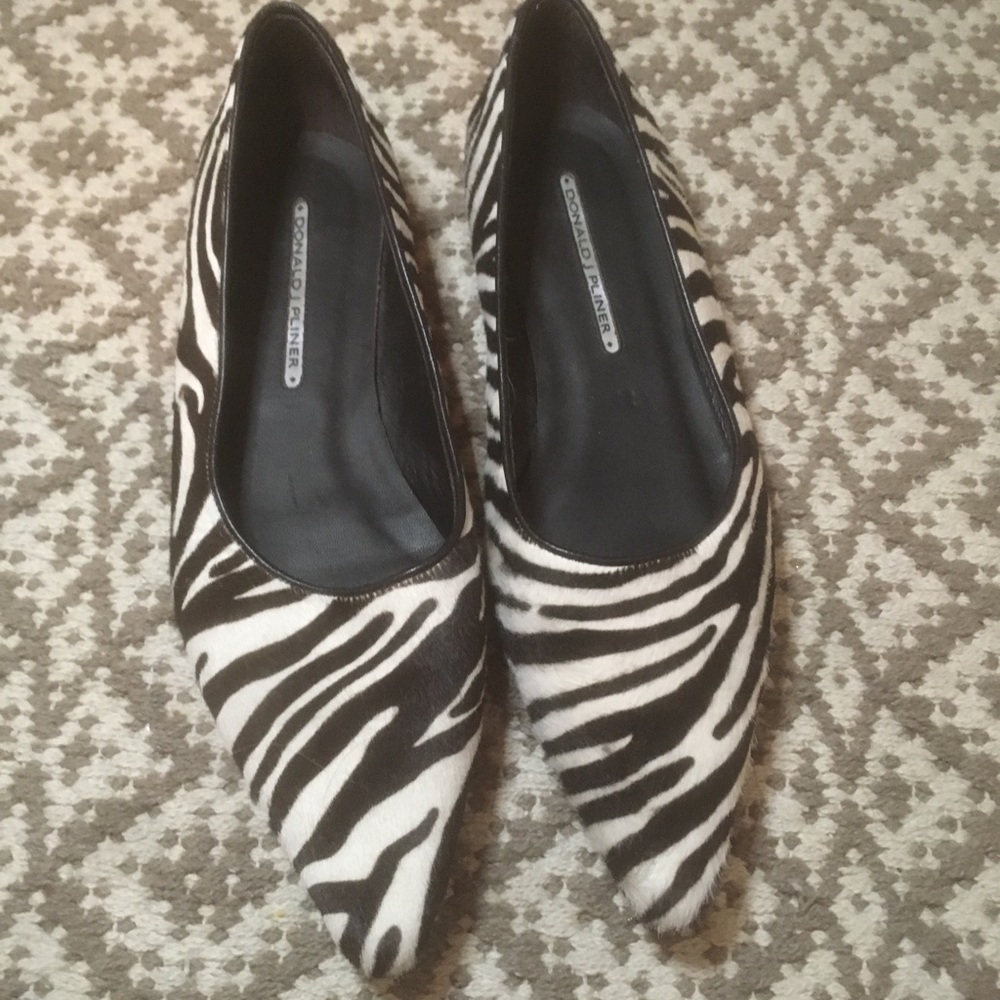 Donald J Pliner calf hair flats